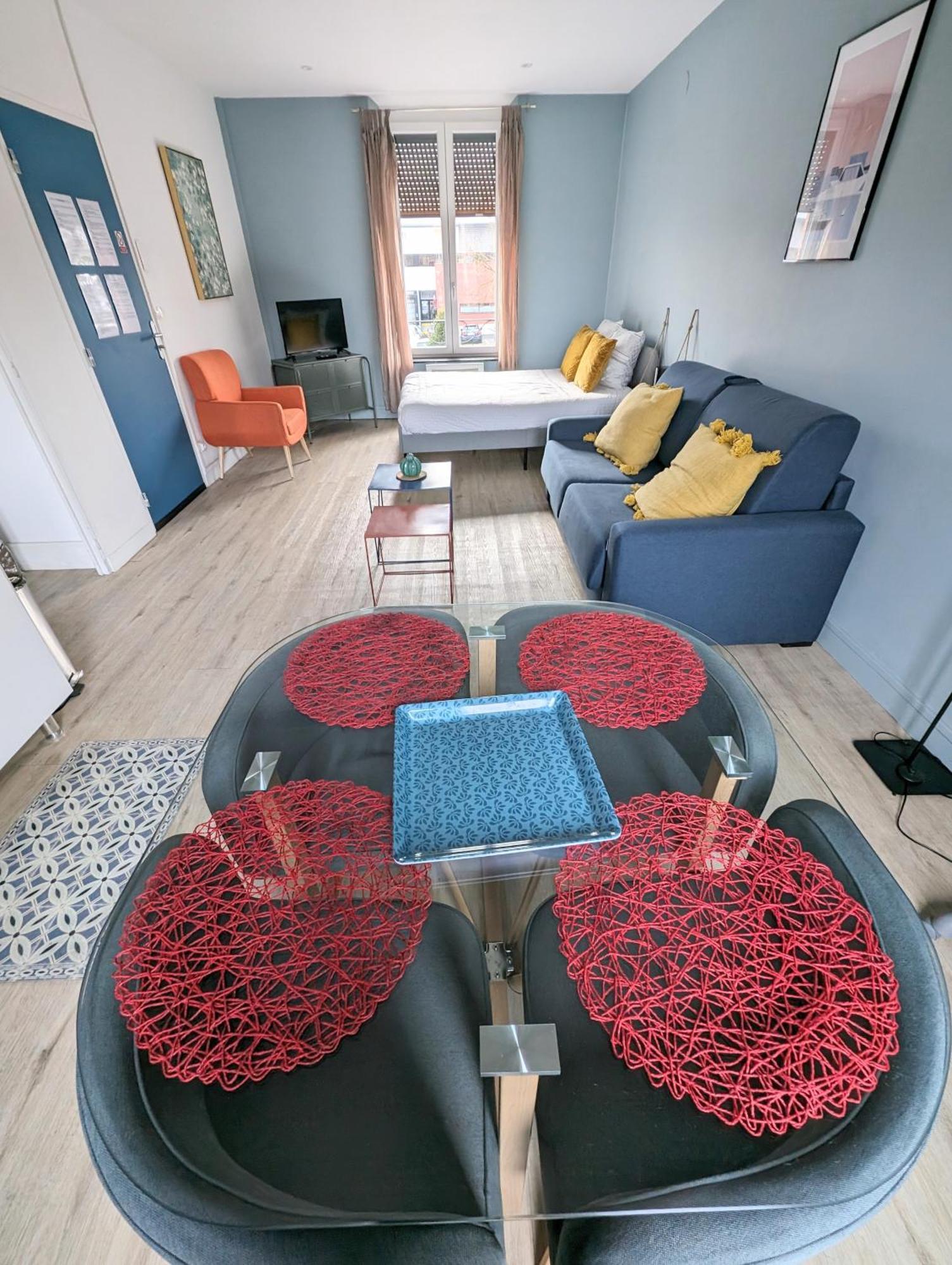 Oslo - Appartement Spacieux Et Cosy Charleville-Mezieres Luaran gambar